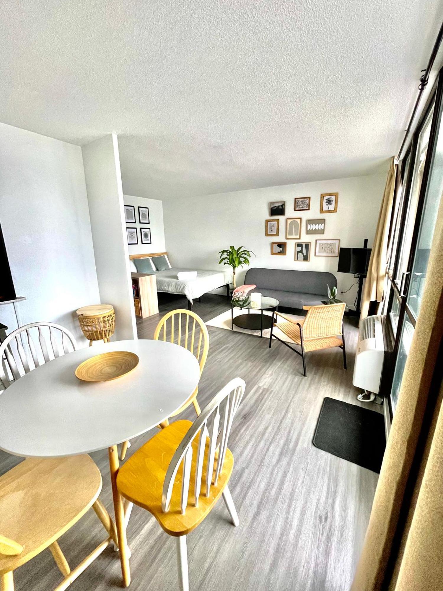 Appartamento Toronto Bachelor Midtown Esterno foto